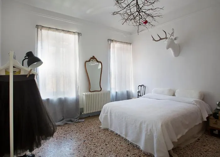 Casa Tesor - Your Design Home In Mantua City Center